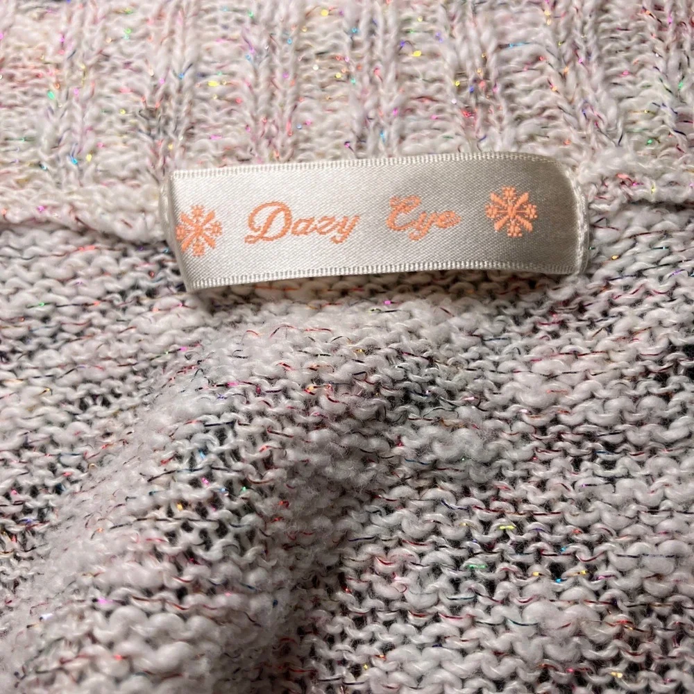 Dazy Eye Women's Size Medium Sparkly Knit Sweater Top Tunic Pockets Long Sleeve